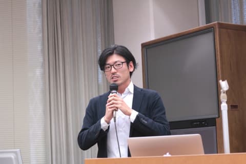 Cu-Hackerプレゼン風景