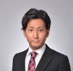 伊関友崇